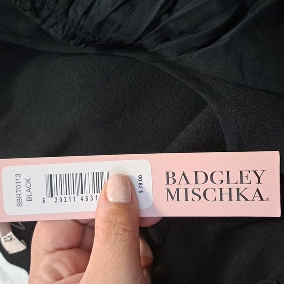 NWT BADGLEY MISCHKA ESTRAVAGANT SLEEVE TOP - Picture 4 of 6